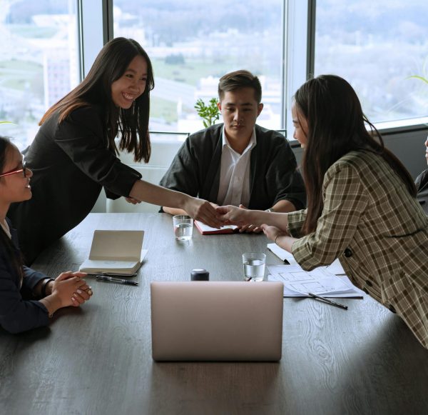 pexels-mikhail-nilov-8101929