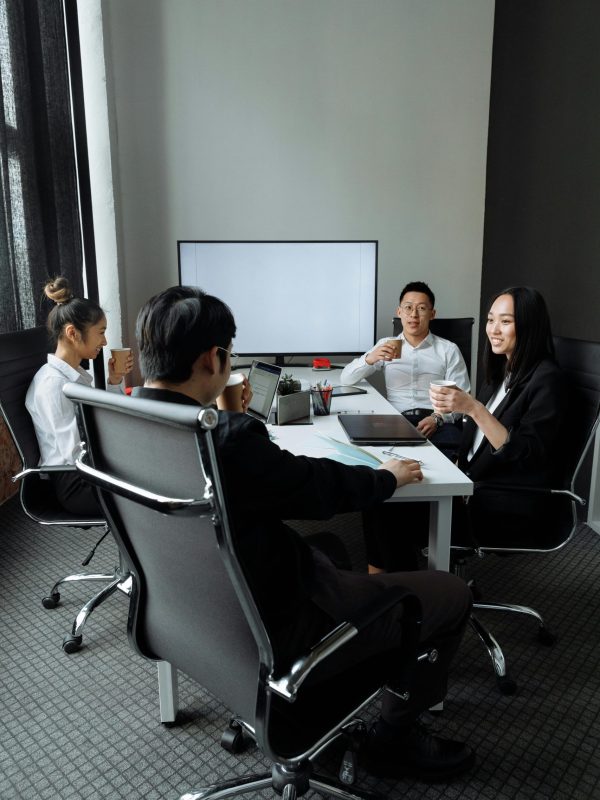 pexels-thirdman-7652135